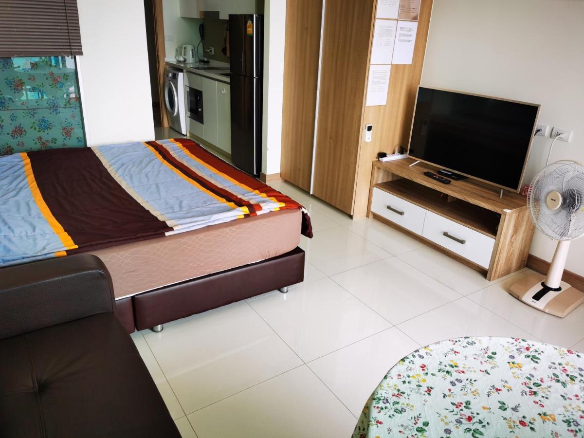 The Riviera Wongamat Hong Apartment Pattaya Esterno foto