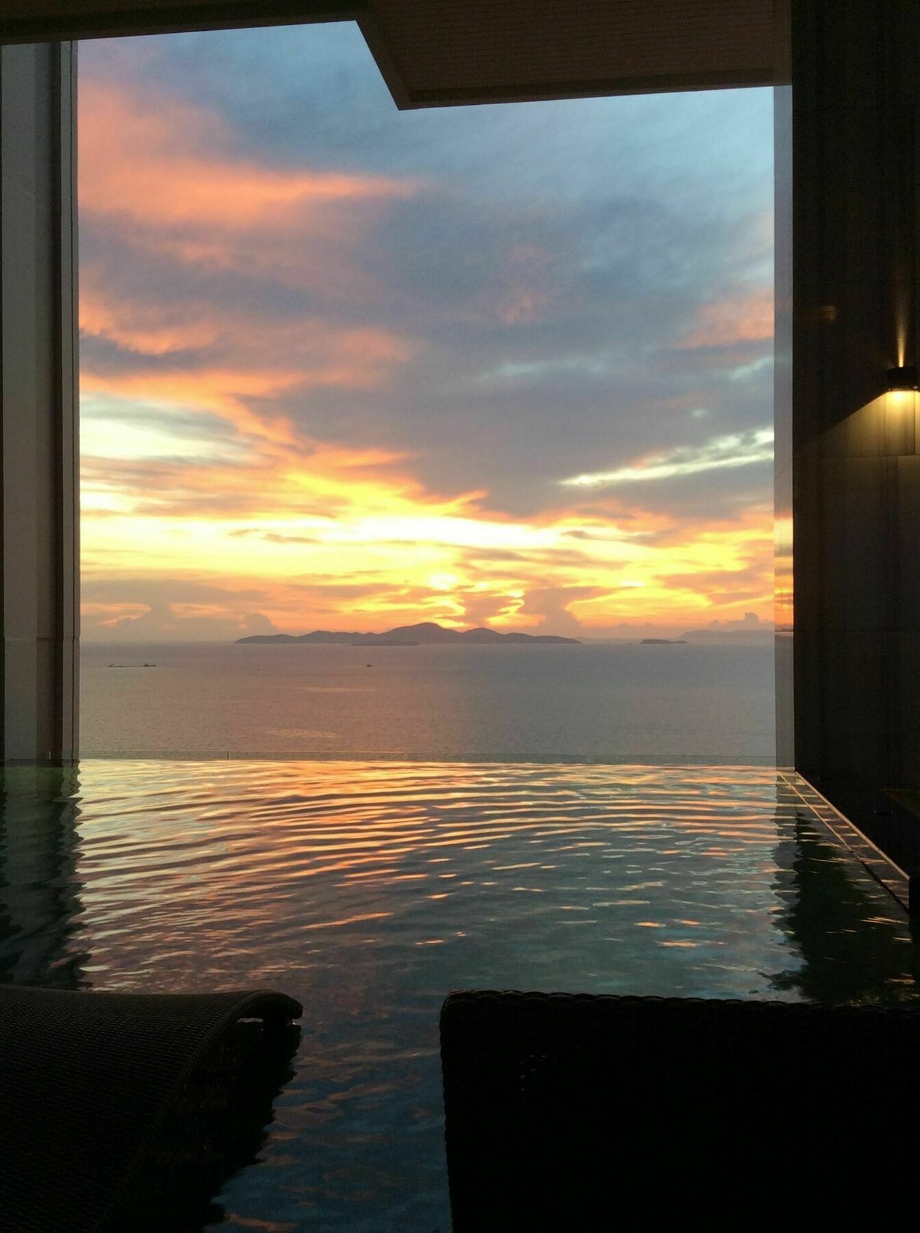 The Riviera Wongamat Hong Apartment Pattaya Esterno foto