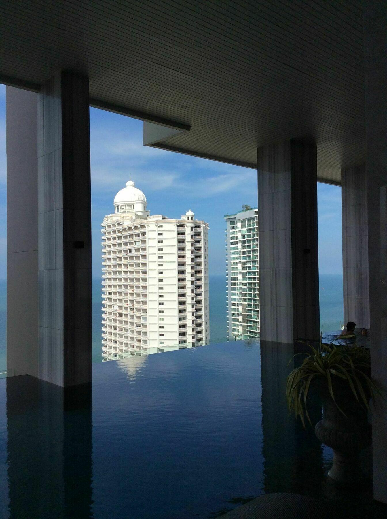 The Riviera Wongamat Hong Apartment Pattaya Esterno foto