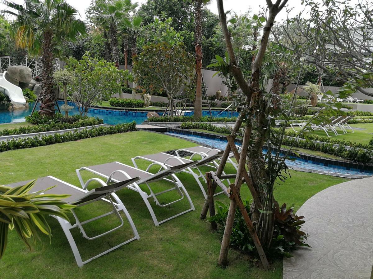 The Riviera Wongamat Hong Apartment Pattaya Esterno foto