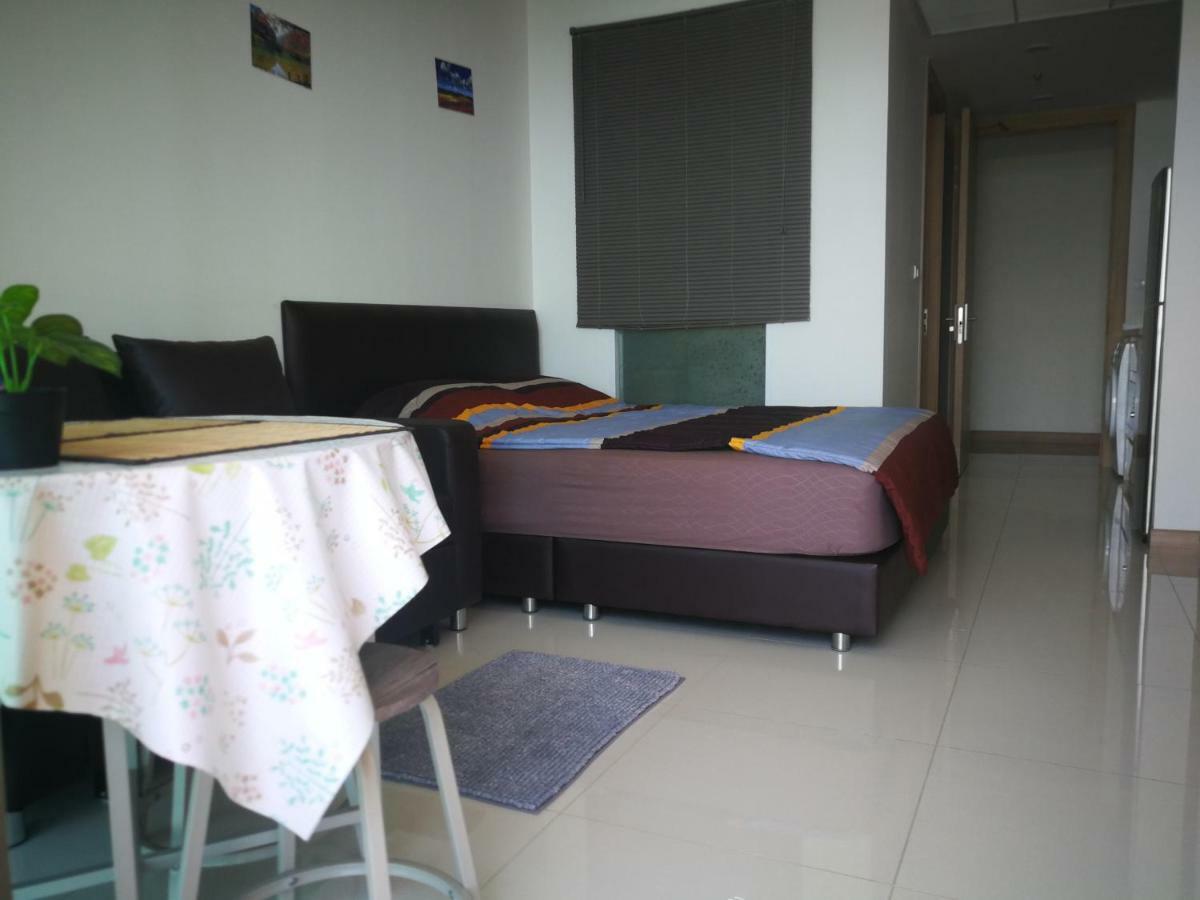 The Riviera Wongamat Hong Apartment Pattaya Esterno foto