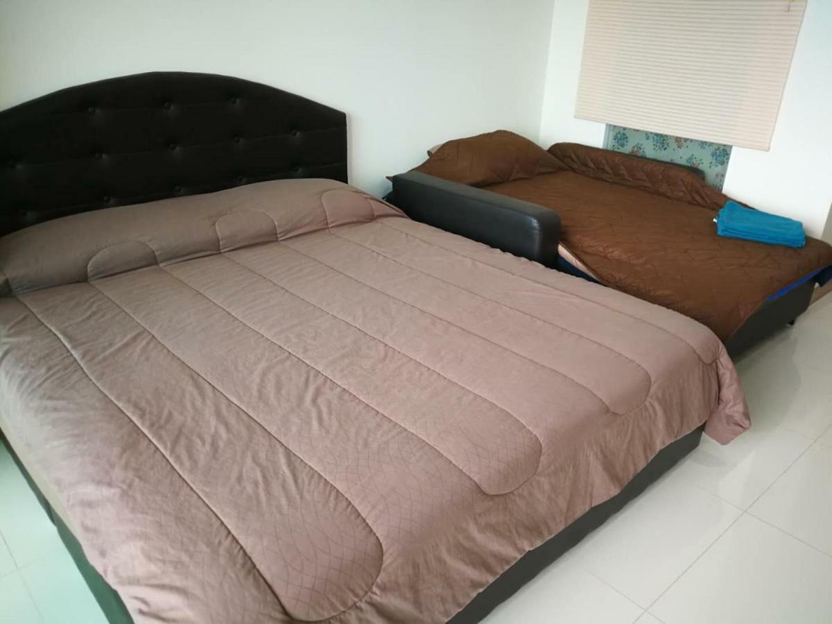 The Riviera Wongamat Hong Apartment Pattaya Esterno foto