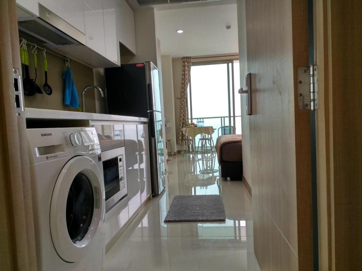 The Riviera Wongamat Hong Apartment Pattaya Esterno foto