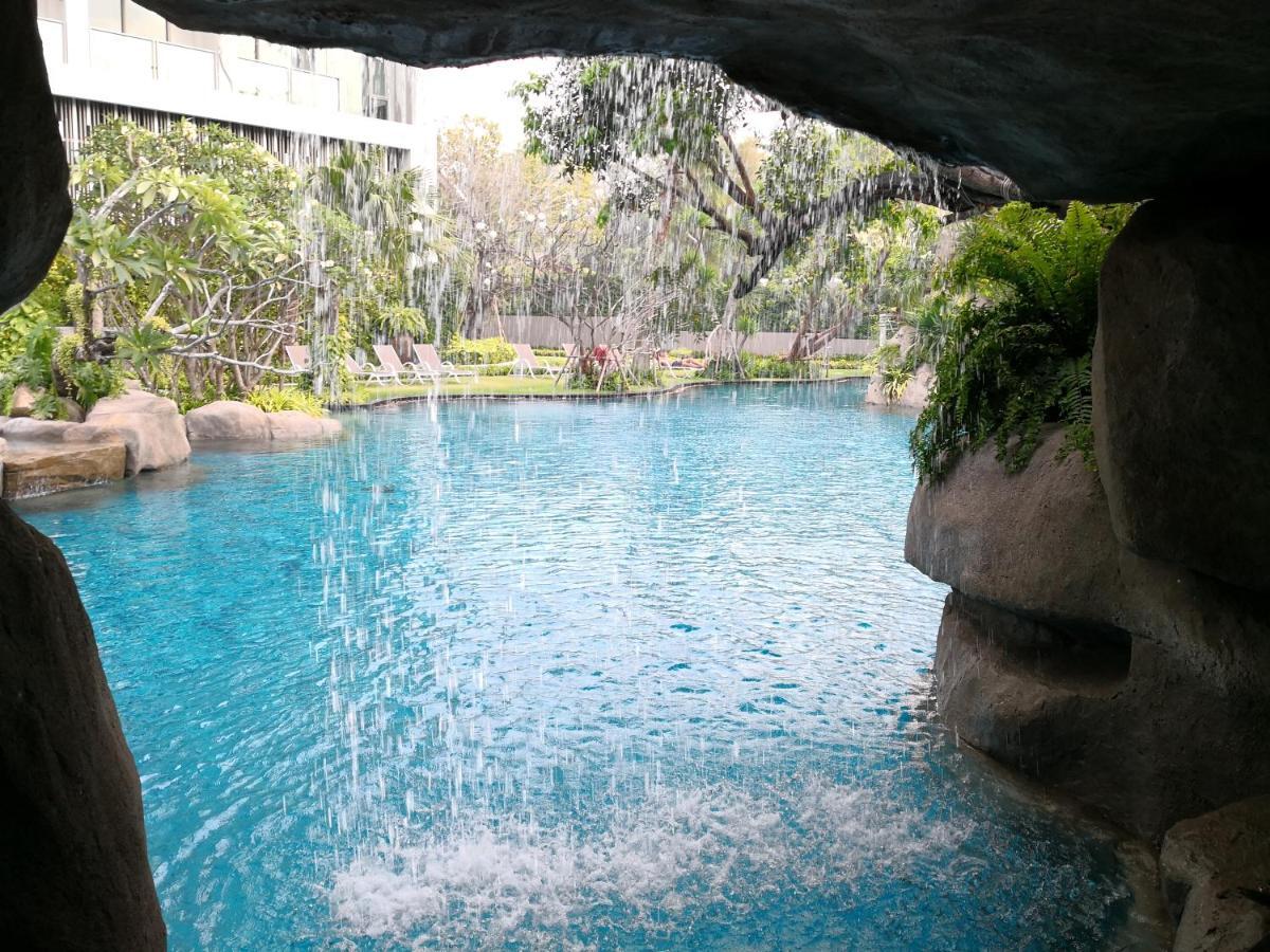 The Riviera Wongamat Hong Apartment Pattaya Esterno foto