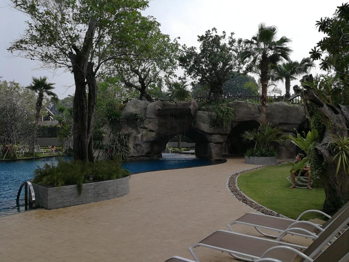 The Riviera Wongamat Hong Apartment Pattaya Esterno foto