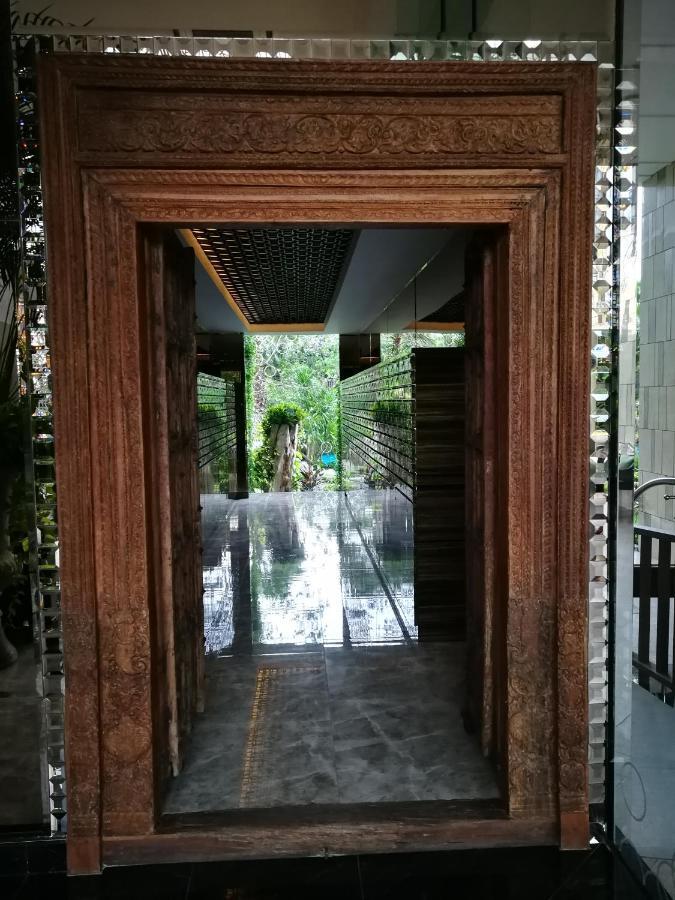 The Riviera Wongamat Hong Apartment Pattaya Esterno foto
