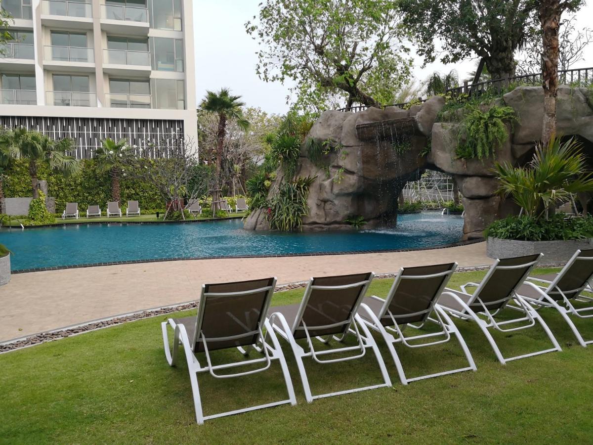The Riviera Wongamat Hong Apartment Pattaya Esterno foto