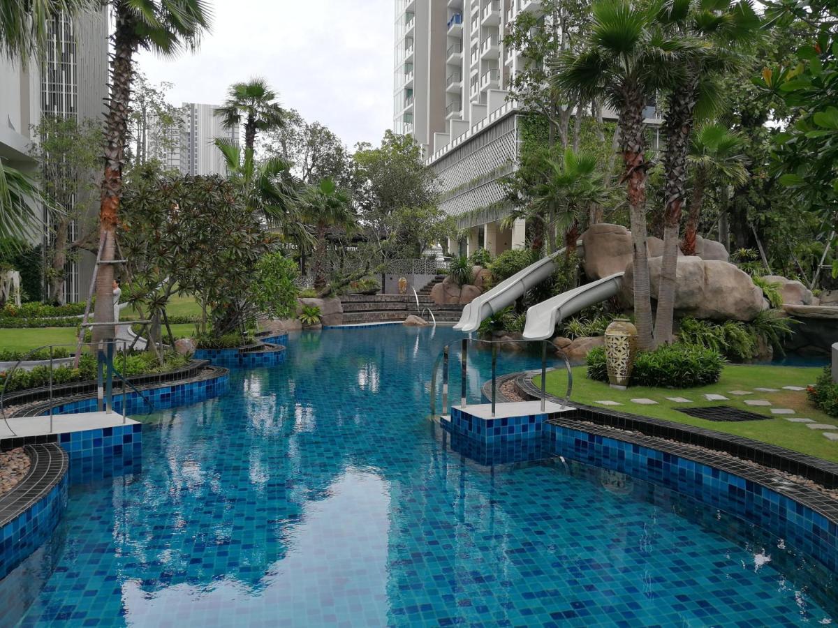 The Riviera Wongamat Hong Apartment Pattaya Esterno foto